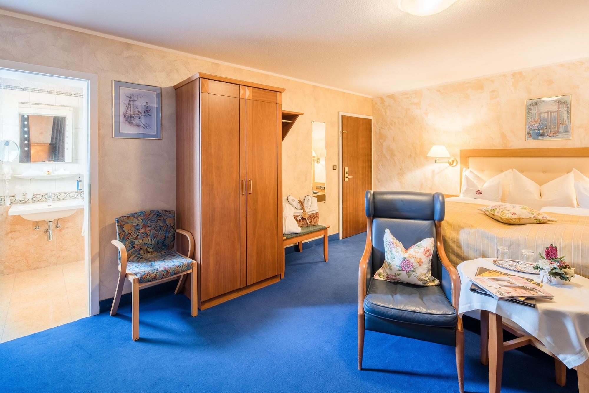 Hotel Krone Igelsberg フロイデンシュタット エクステリア 写真