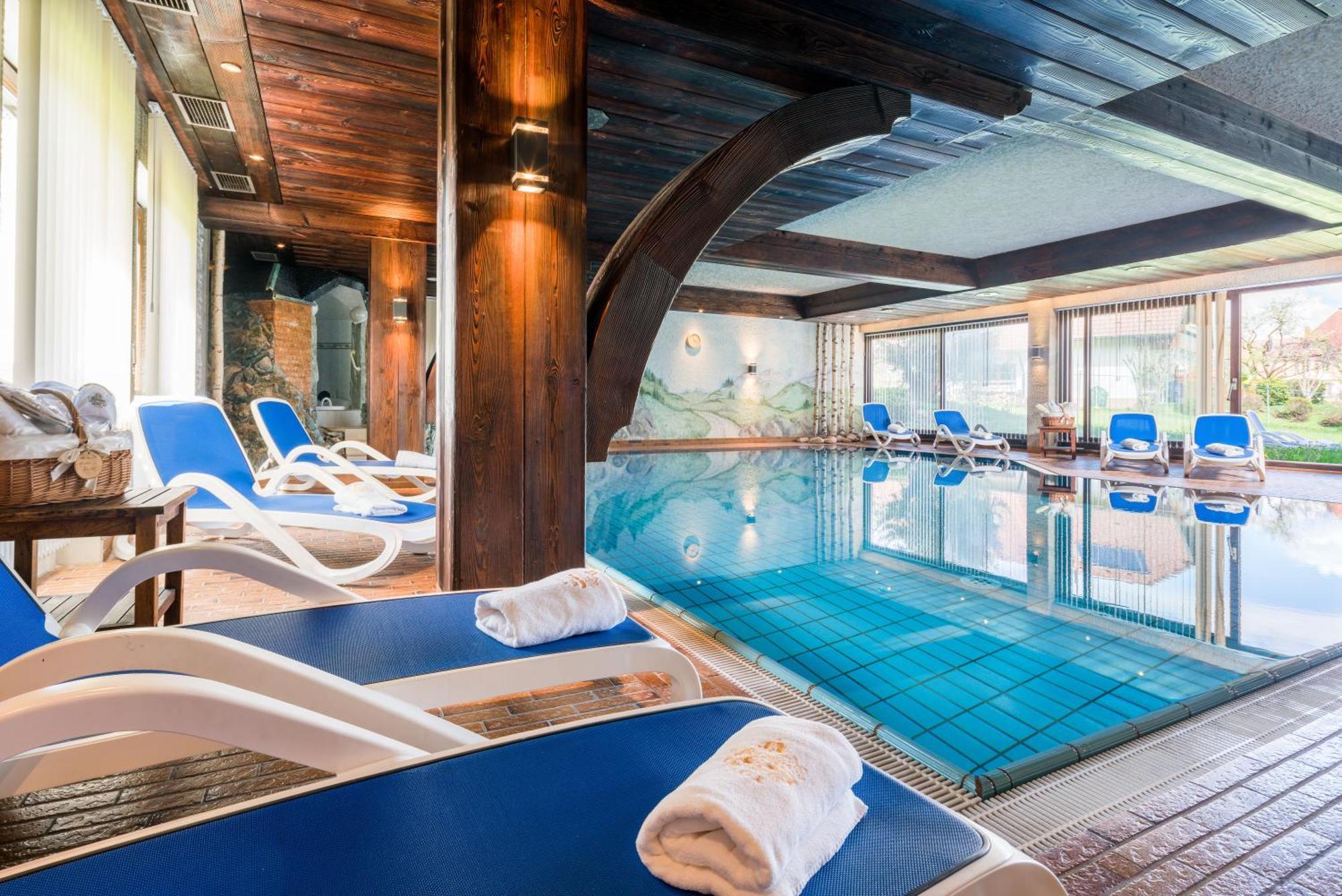 Hotel Krone Igelsberg フロイデンシュタット エクステリア 写真