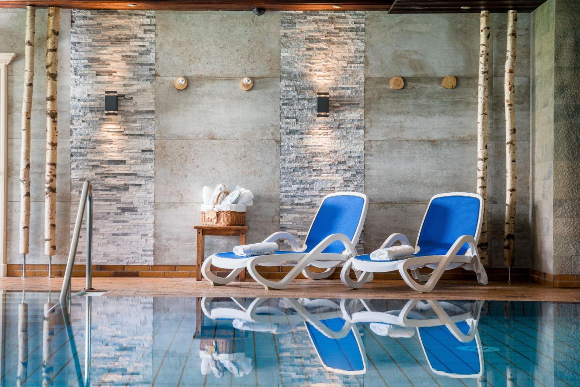 Hotel Krone Igelsberg フロイデンシュタット エクステリア 写真