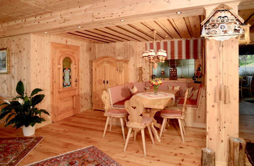 Hotel Krone Igelsberg フロイデンシュタット エクステリア 写真