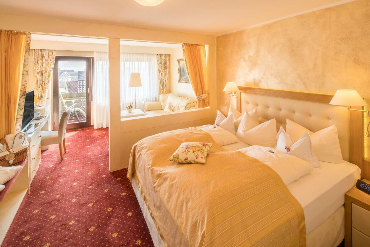 Hotel Krone Igelsberg フロイデンシュタット エクステリア 写真